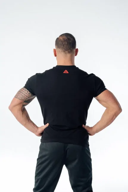 t-shirt sportowy męski dopasowany