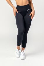 Women's sports set with BLACK leggings. - Image 7