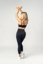 Women's sports set with BLACK leggings. - Image 2