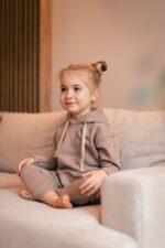 NUDE beige children's sweatpants - Image 6