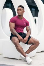 men's seamless workout rashguard for the gym