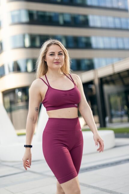 bezszwowy komplet sportowy damski prążkowany viva magenta
