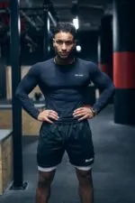 czarna koszulka treningowa rashguard sztuki walki