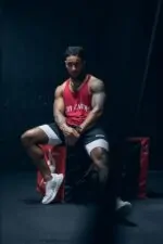 tank top męski sportowy na siłownię