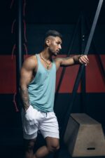 tank top męski na siłownię miętowy