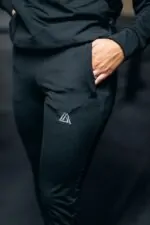 komplet dresowy damski sportowy czarny spodnie dresowe damskie