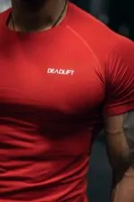 rashguard męski bezszwowy czerwony oddychający