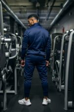 komplet dresowy męski sportowy treningowy granatowy na trening