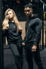 czarna bluza z kapturem unisex sportowa matchy matchy