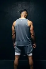 koszulka techniczna szybkoschnąca do treningu sportowa męska na siłownię