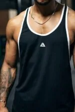 tank top z kontrastową lamówką męski stringer na siłownię treningowy