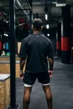 koszulka oversize na trening na siłownię