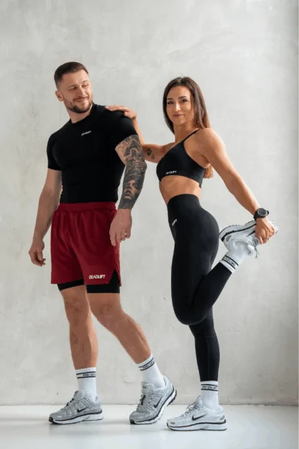 zestaw sportowy czarny dla niej i dla niego