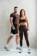 zestaw sportowy dla niej i dla niego brąz