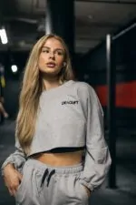 zestaw dresów sportowych szarych damskich z bluzą crop