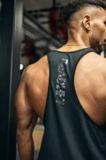 tank top męski na siłownię stringer zielony