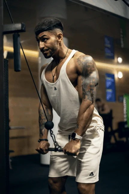 tank top męski stringer na siłownię kremowy