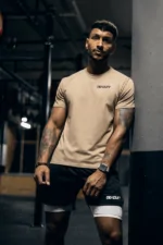 t-shirt męski bawełniany beżowy treningowy muscle fit
