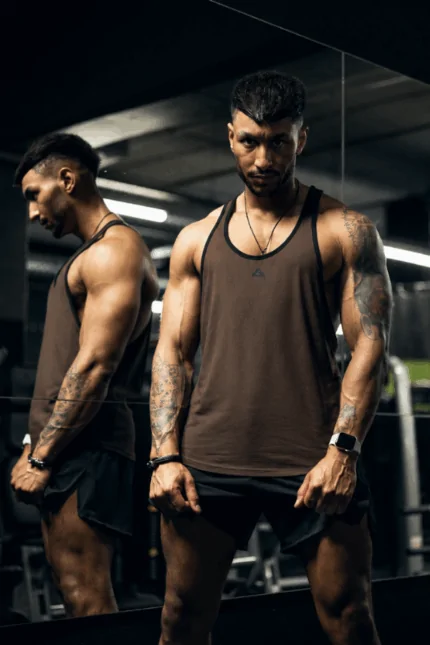 tank top męski z kontrastową lamówką na siłownię stringer