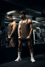 Tank top męski z kontrastową lamówką DEADLIFT brąz - obrazek 2